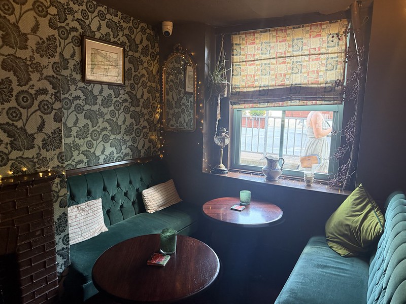 Photograph from the Pontefract and Castleford pub day out